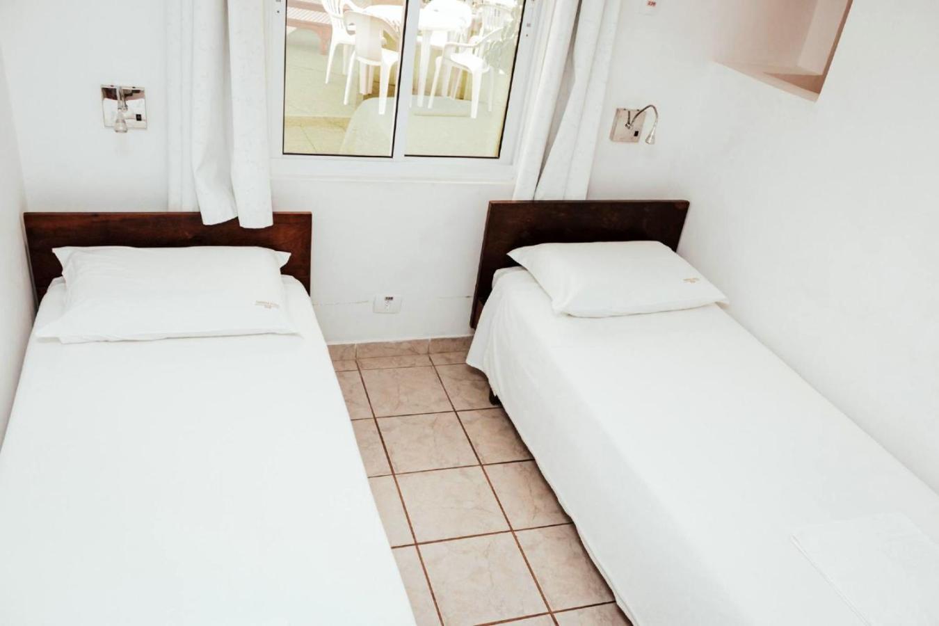 Hotel Cabana Suica Guaratuba Rom bilde